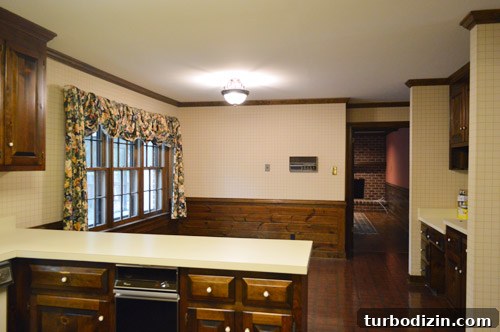 How to Paint Dark Kitchen Trim and Wall Paneling for a Fresh Look 2 img 62249 1
