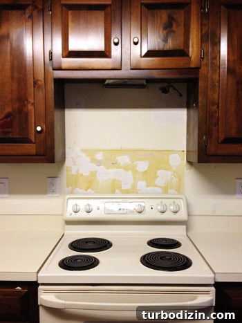 Primed kitchen wall