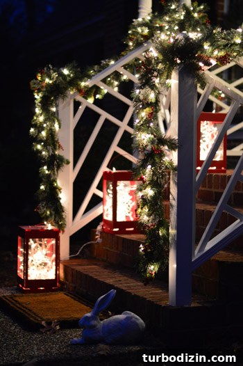 How to Hang Wreaths on Windows: Simple, Secure Methods 11 Garland on portico