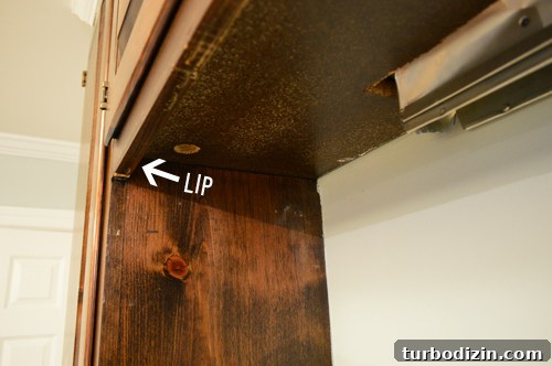 Convert a Hanging Microwave into a Functional Range Hood 6 img 62669 7