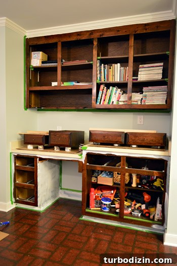 Paint Upper Cabinets White: A Step-by-Step Guide for Smooth Finish 10 img 62784 11