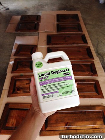 Paint Upper Cabinets White: A Step-by-Step Guide for Smooth Finish 7 img 62784 7