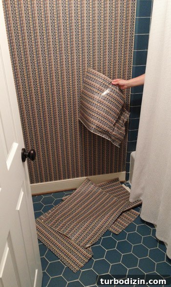 How We Removed Wallpaper From Our Bathroom (Step-by-Step) 4 img 62986 3