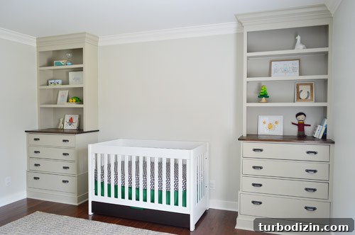 How to Install Crown Molding Around Built-In Bookcases 14 img 63386 20