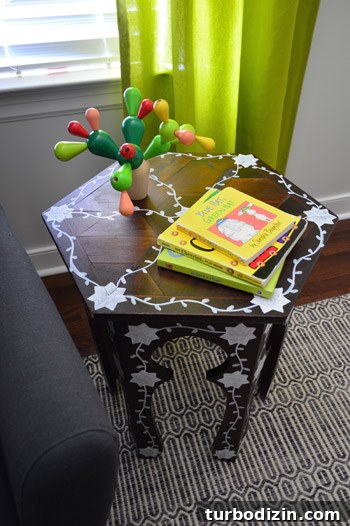 How to Paint a Faux Inlay Pattern for Realistic Wood Accents 21 img 63724 21