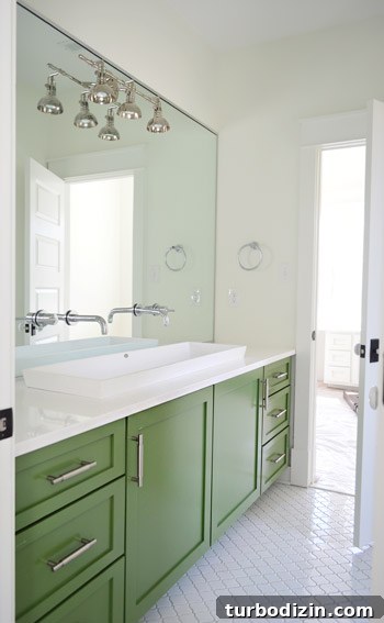 How to Furnish a Showhouse: Stylish Ideas for Staging Homes 16 img 64108 15
