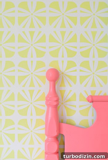 Girls' Bedroom Tour in the Showhouse: Design Ideas & Styling 5 img 64145 4
