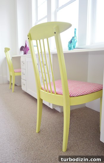 Girls' Bedroom Tour in the Showhouse: Design Ideas & Styling 6 img 64145 5