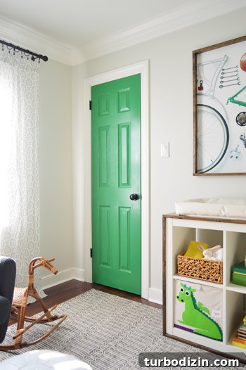 Bright Green Nursery Closet Door: Simple Painting Guide 2 img 64178 1