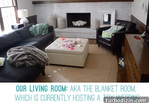 Inside a Real Messy House Tour: 2014 Home Before Cleanup 5 Living Room With Toys And Blankets Everywhere
