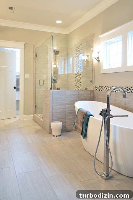 House Crashing: A Complete Guide to the Phenomenon 18 Modern bathroom