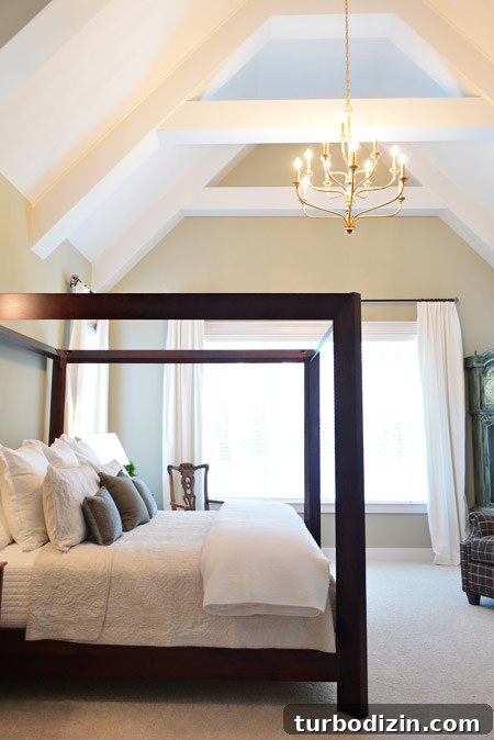 House Crashing: A Complete Guide to the Phenomenon 21 En-suite with wardrobe