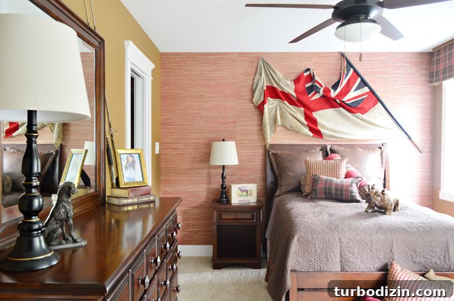 House Crashing: A Complete Guide to the Phenomenon 34 Bedroom with flag