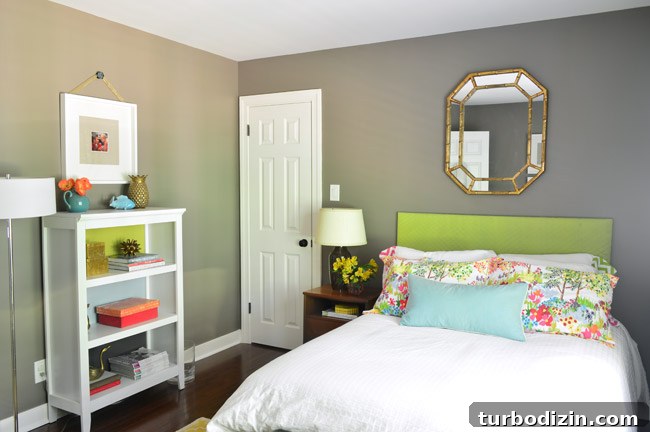 Our Top Pick for a Cozy Bedroom Paint Color 9 Colorful guest bedroom with deep gray walls Sparrow by Benjamin Moore