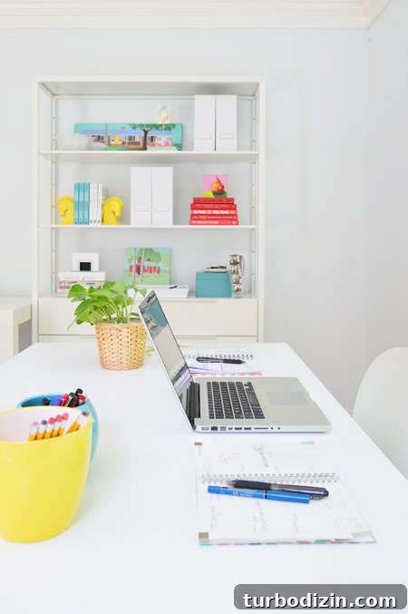 Organize Your Home Office: Smart Storage and Productivity Tips 18 img 64840 17