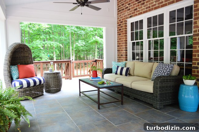 How to Choose the Perfect Egg Chair for Your Back Porch 13 img 64896 12