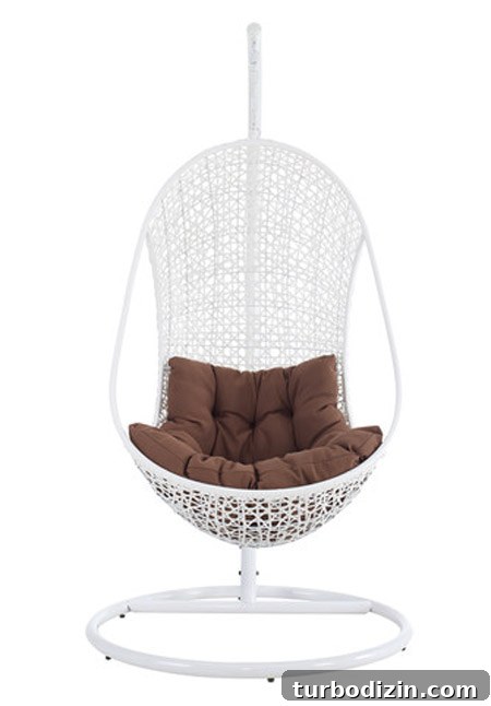 How to Choose the Perfect Egg Chair for Your Back Porch 4 img 64896 3