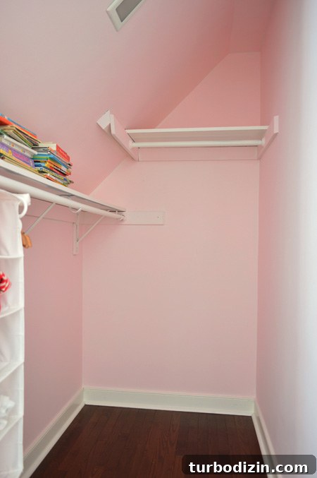 Fabric Wall Covering: Step-by-Step Guide to Transform a Room 6 img 65212 5