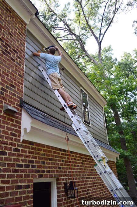 Hole saw through siding