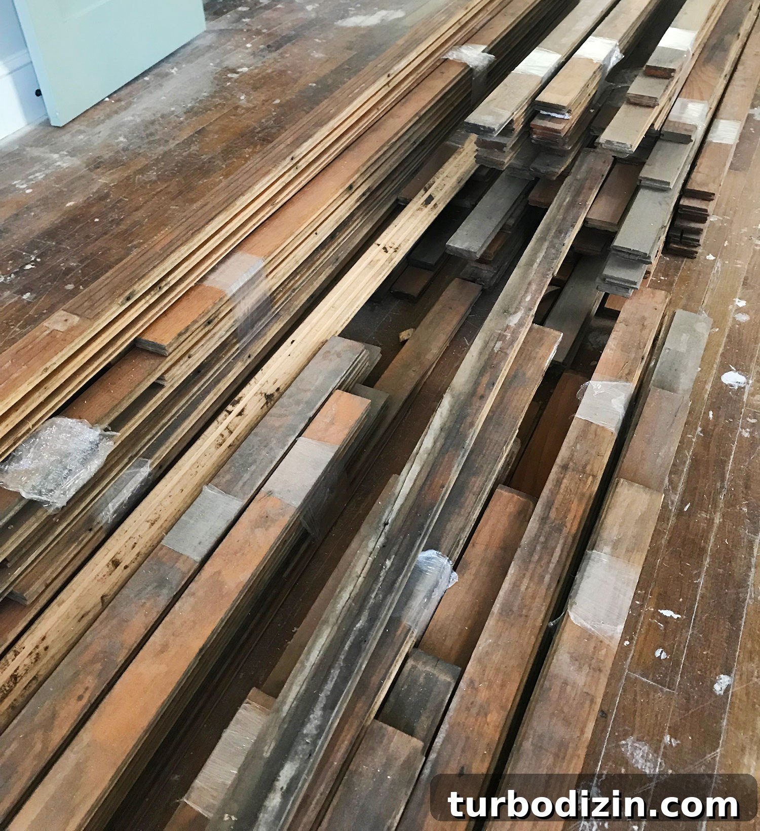 How to Refinish Hardwood Floors: Step-by-Step Guide 10 img 6577 9