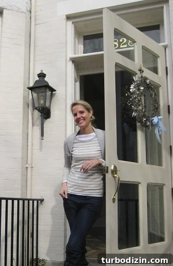 katie-ukrop-front-porch-door-shot-domino-magazine-photoshoot katie-ukrop-front-porch-door-shot-domino-magazine-photoshoot