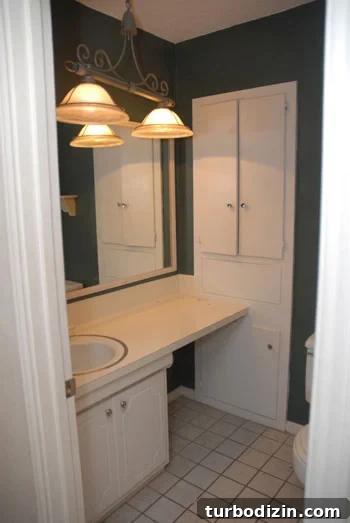 bathroom_before0001 bathroom_before0001