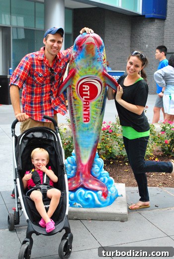 Discover Georgia Aquarium: Visitor Guide, Tickets & Top Exhibits 21 georgia aquarium atlanta painted dolphin