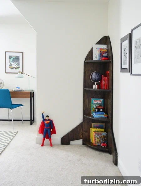 Boys Outer-Space-Bedroom DIY-Rocket-Bookshelf