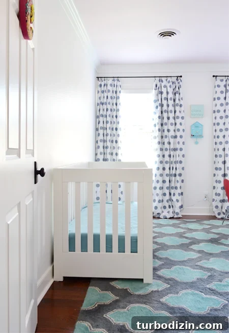 EvolutionGirlsRoom-CribFromDoor