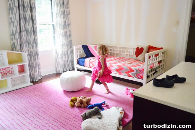 EvolutionGirlsRoom-MovingDay