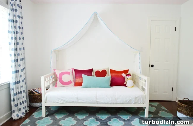 EvolutionGirlsRoom-Canopy