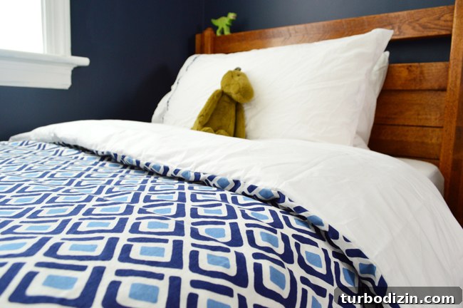 Split One Duvet Cover Into Two: DIY Guide for Dual Use 12 Split-Duvet-After-Fold-Down-Detail