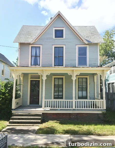 We Bought Our First Home — How We Did It and What to Expect 3 beach-house-before-front