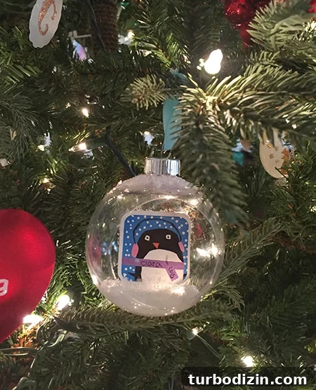 Turn Kid Artwork Into DIY Ornaments: Step-by-Step Ideas 12 img 79985 11