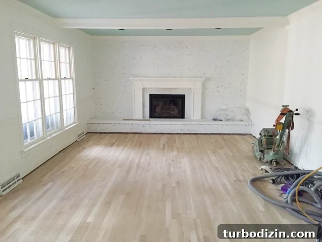 Hardwood Floor Refinishing: Dramatic Before and After Reveal 23 img 80034 23