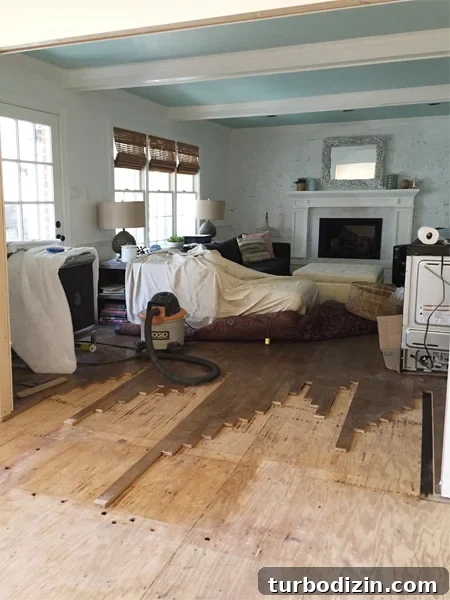 Hardwood Floor Refinishing: Dramatic Before and After Reveal 10 img 80034 9