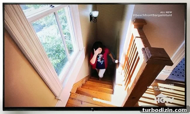 When Our Beach House Photobombed an HGTV Shoot 11 img 82099 10