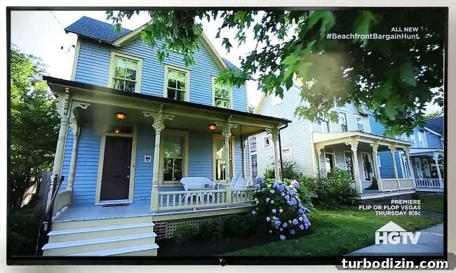 When Our Beach House Photobombed an HGTV Shoot 4 img 82099 3