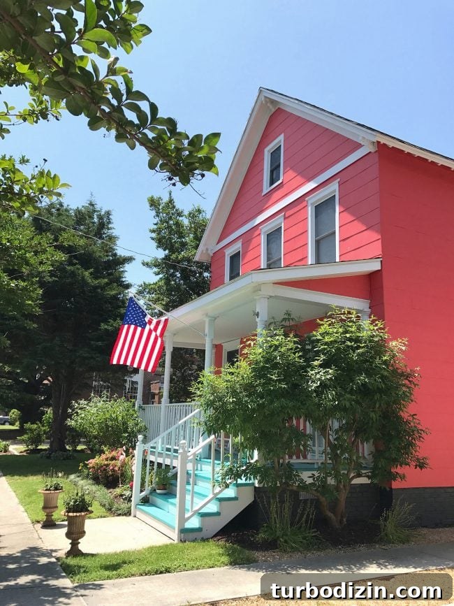 Patriotic Front Porch and Yard Decorating Ideas for Every Season 6 patriotic front porch bright pink house blue porch stairs