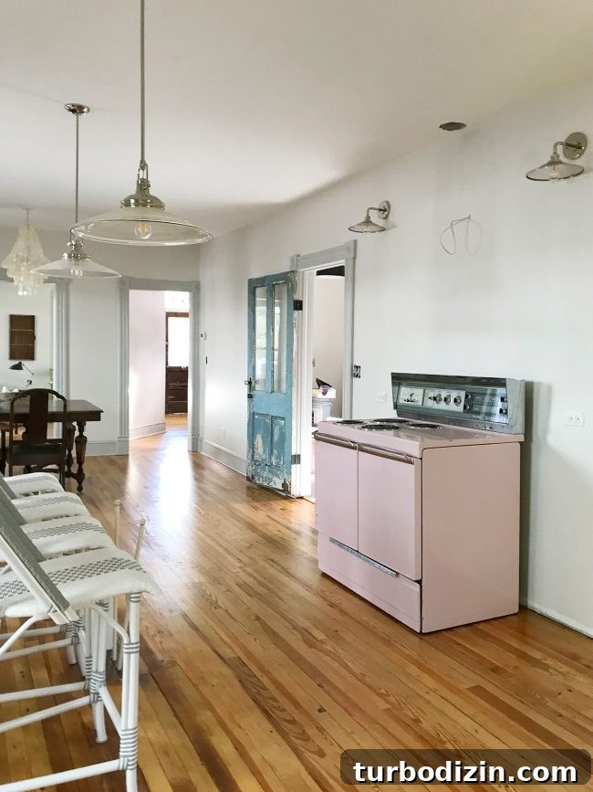 Beach House Furnished: What’s Included and How to Rent It 7 img 84318 6