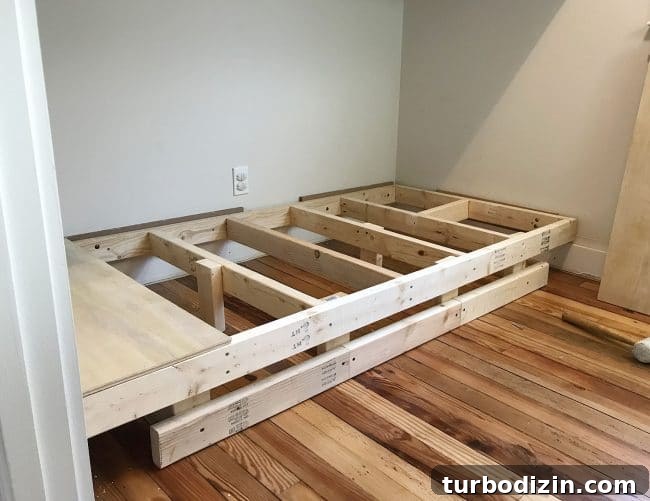DIY Guide: Building Custom Built-In Bunk Beds for Your Home 9 bottom bunk reconstructed to float off of the floor