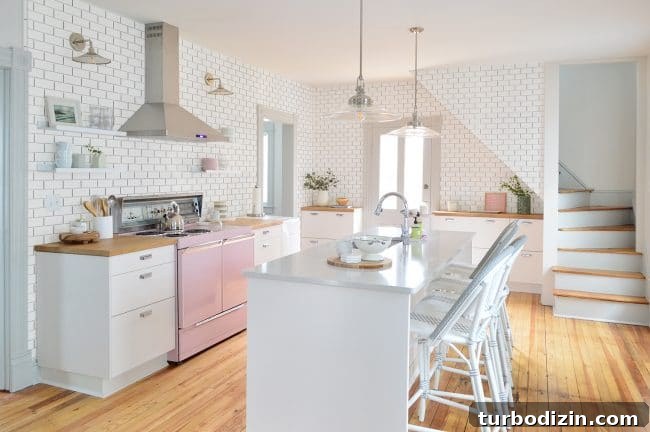Beach House Backsplash Ideas: Stylish Designs and Inspiration 12 img 85723 13