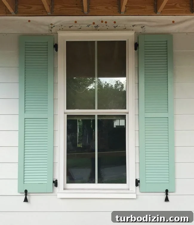 Historic Beach House Shutters: Styles, Materials, and Buying Guide 10 img 87568 10