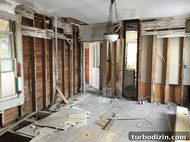 Beach House Downstairs: Before and After Remodeling Photos 11 img 87928 13