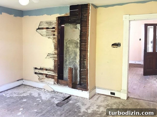 Beach House Before and After: Upstairs Transformation 20 img 88563 19