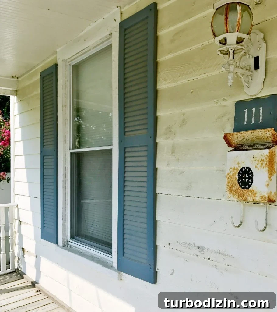 Duplex Front Porch Makeover: Stylish Curb Appeal Ideas 8 img 90433 7