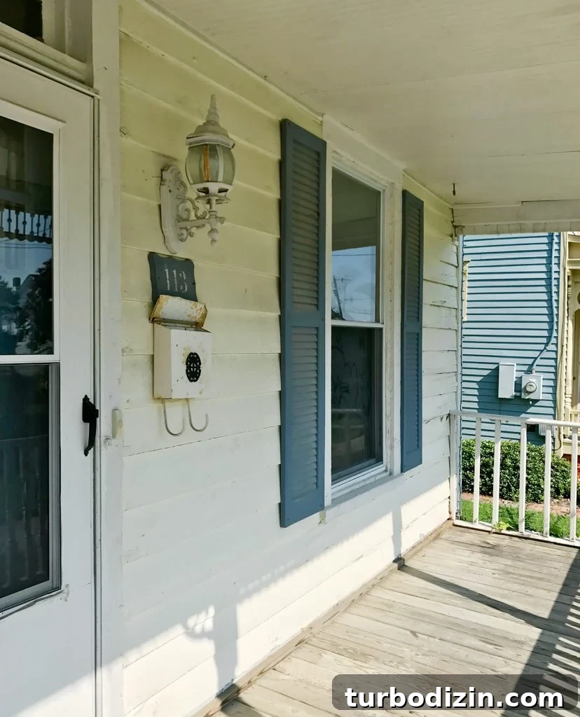 Duplex Front Porch Makeover: Stylish Curb Appeal Ideas 9 img 90433 8