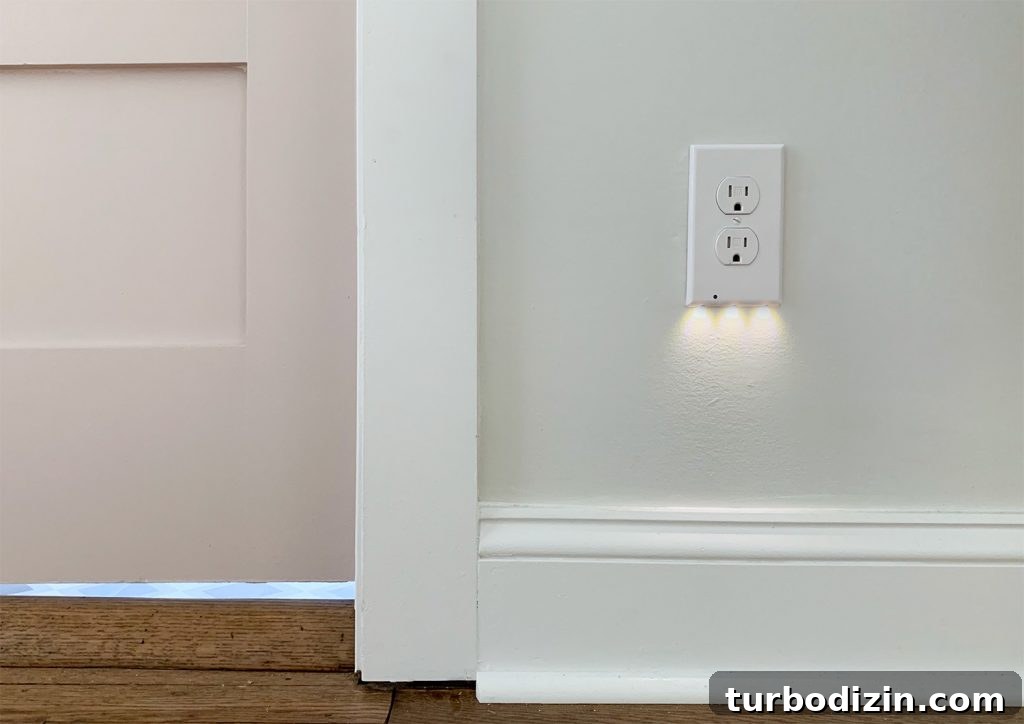 SnapPower nightlight installed on outlet cover