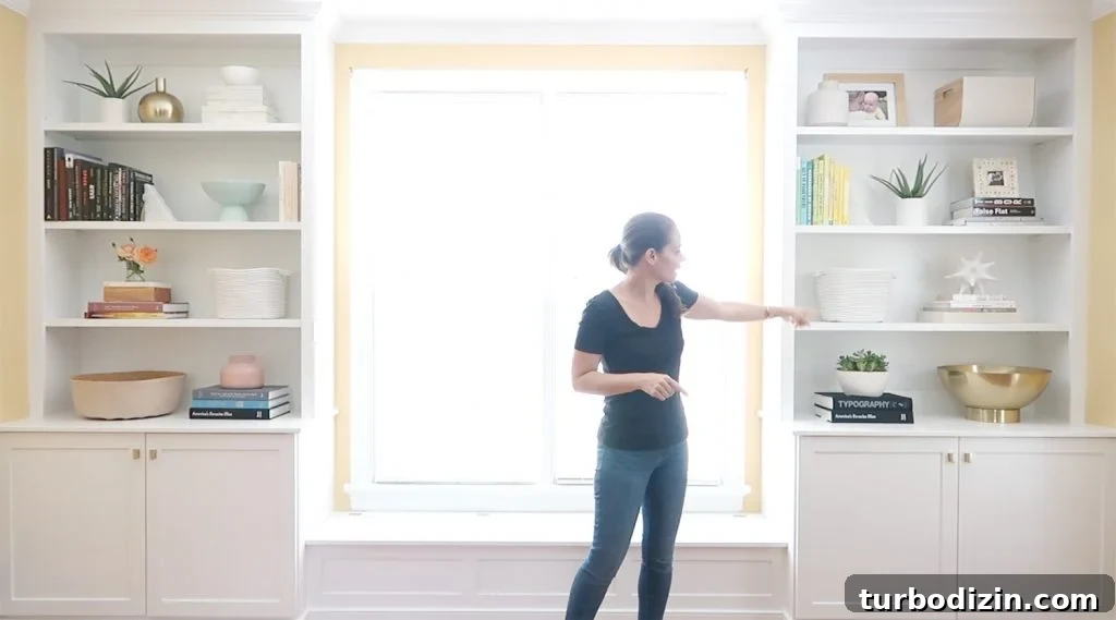 Styling Your Bookshelf: 12 Creative Ways to Arrange Books and Decor 2 img 91355 1