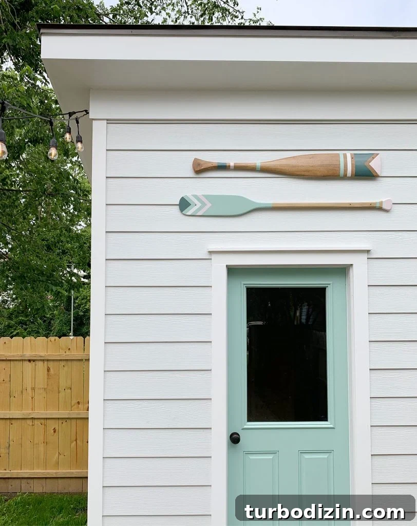 Paint Decorative Oars for Beach House Decor: Step-by-Step Guide 14 img 91759 15